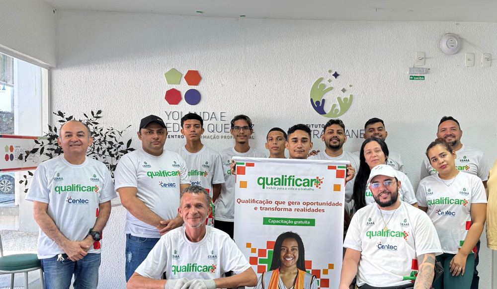 Encerramento de mais uma turma do curso de Manutenção de Celulares